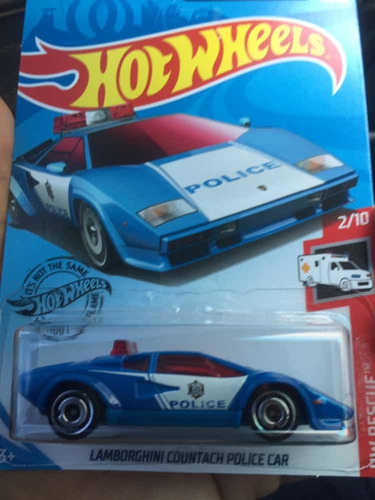 Hot Wheels 1/64 Lamborghini Countach Patrulla