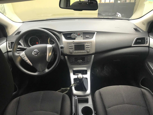 Nissan Sentra 2.0 Advance 2016