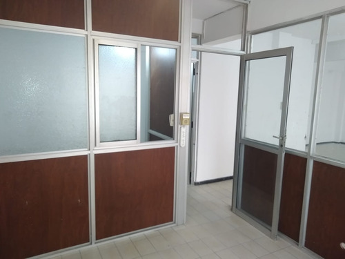 Imagen 10 de 18 de Local Comercial - Bº Centro- Excelente Ubicacion!!