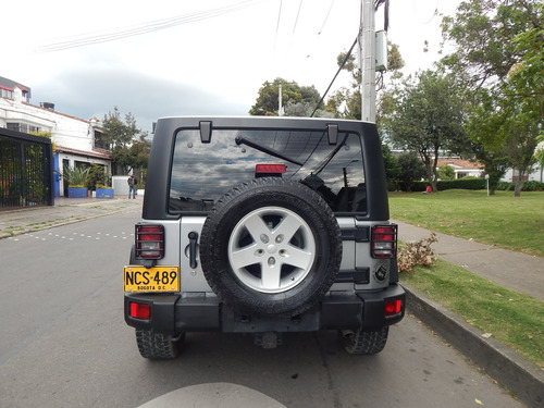Jeep Wrangler SPORT 3.6 MT