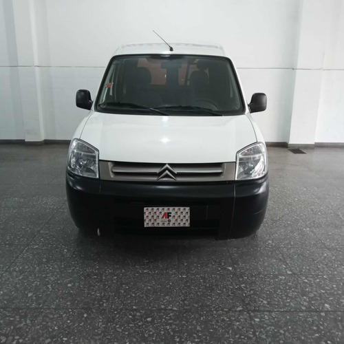 Imagen 6 de 18 de Citroën Berlingo 2015 1.6 Hdi 92 Bussines