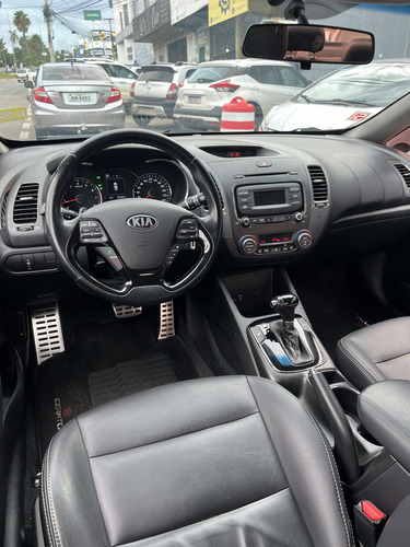 Kia Cerato 1.6 SX 16V FLEX 4P AUTOMÁTICO