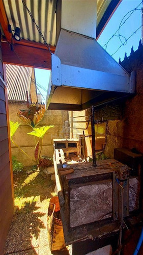 Casa En Venta De 3 Dorm. En Valdivia