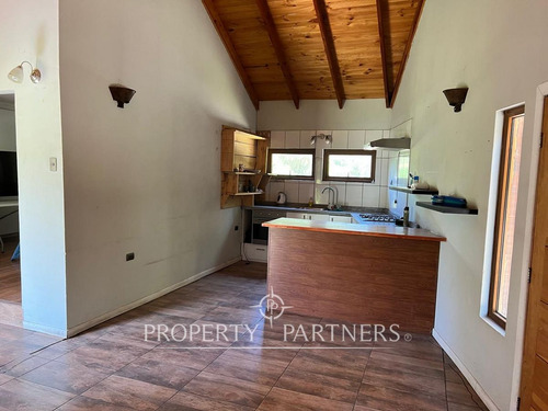 Departamento Independiente En Condominio, Chicureo...