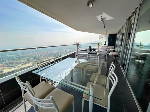 Departamento En Venta De 2 Dorm. En Las Condes