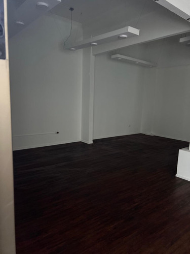 Arriendo Local Comercial 4 Norte /ponientes , Viña Del Mar
