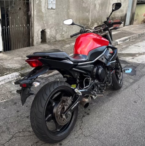 Yamaha Xj6 2010 .