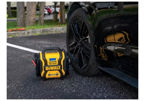 Arrancador Auxiliar Auto De 1600 Amp Dewalt Usb 15w, 120psi