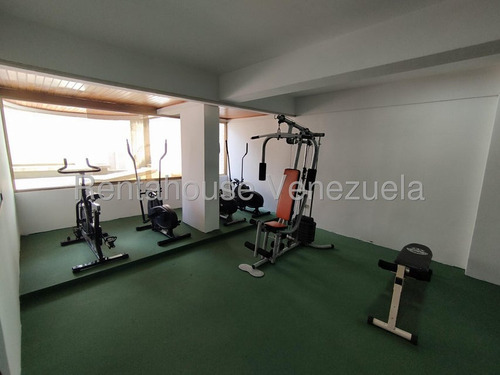 Apartamento En Venta En Los Palos Grandes Piscina Remodelado