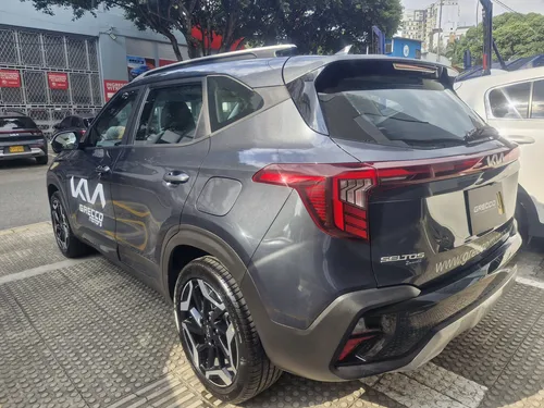 Kia Seltos 2.0 Zenith 4X2