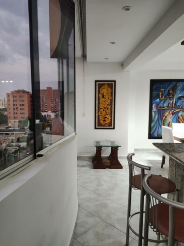 Imagen 15 de 17 de Ricardo Monsalve Re/max Terra Gold Alquila Hermoso Apartamento Amoblado En Lecheria Res. Katiuska (solo Clientes)