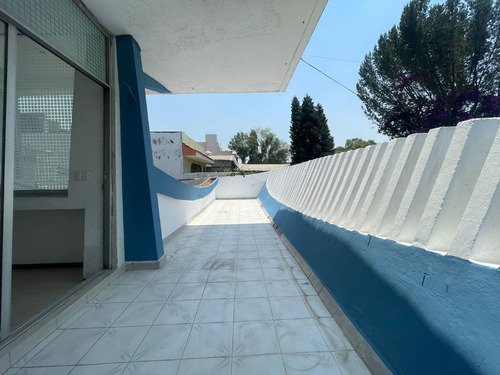 Edificio En Venta, Las Arboledas,