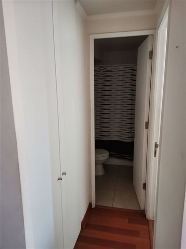 Departamento En Venta De 2 Dorm. En Valparaíso