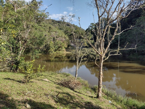 Chácara 1100m² Com 2 Chalés Mobiliados Na Beira Do Lago Entrada + Parcelas Em Juquitiba Região Abençoada! Fácil Acesso