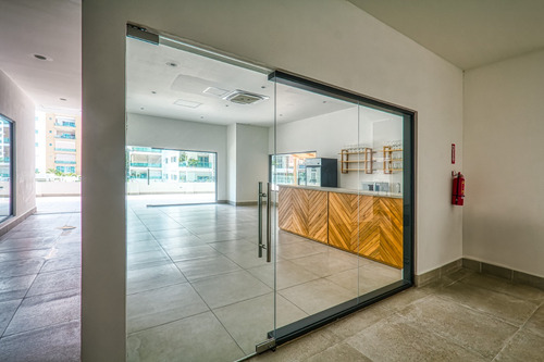 Apartamento En Piantini En Torre Monaco Amueblado De 1 Habitacion Con Estudio 103m2 Piso Alto