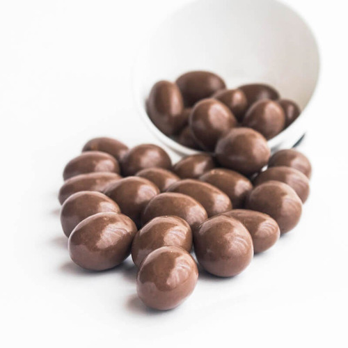 Almendras Bañadas En Chocolate 1kg. Agronewen 