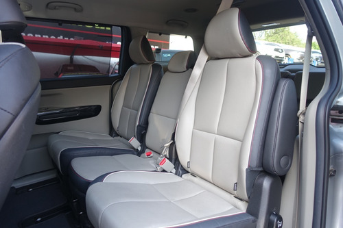 Imagen 10 de 13 de Kia Sedona Ex Pack 2020