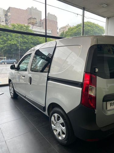 Imagen 23 de 25 de Renault Kangoo Confort 5 As 1.6 Anticipo Y Cuotas 0km (dv)