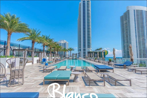 Departamento En Venta En Hollywood, Miami, Florida