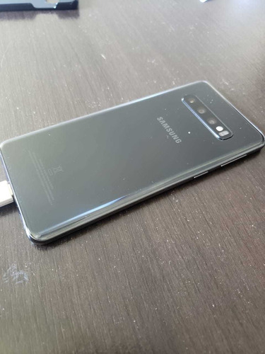 Samsung Galaxy S10 Preto