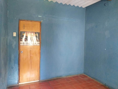 Imagen 10 de 15 de Acogedora Casa En Venta En Avenida Josefa Camejo 22-17040 04146954944