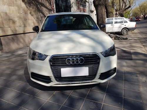 Imagen 2 de 10 de Audi A1 Attraction 1.2t 2012 / Nafta / Mendoza
