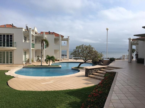 Imagen 3 de 11 de Villas Arrecifes, Casa En Venta Y Renta Amueblada, Frente Al Mar Y Playa.