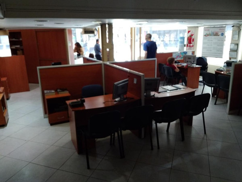 Imagen 4 de 27 de Gran Esquina En Tucumán Y Maipu. 900 M2. Local Y Oficinas