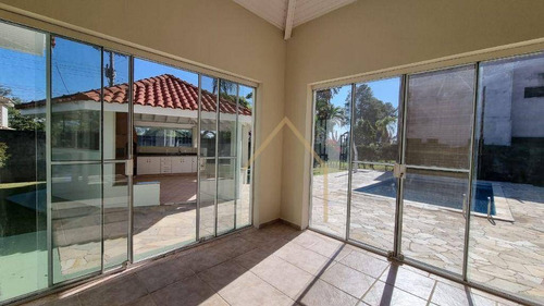 Imagem 25 de 30 de Casa Com 4 Dormitórios E Piscina Dentro De Condomínio Fechado - Ca1714