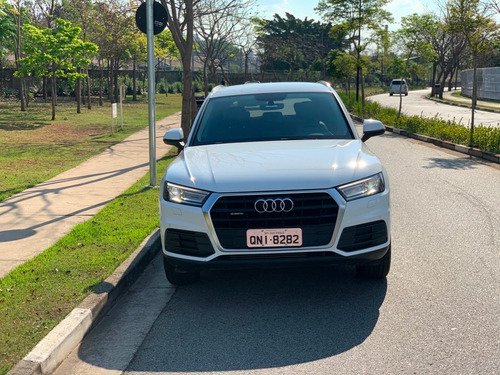 Nova Audi Q5 Branco Attraction 252cv Gasolina Quattro 2018