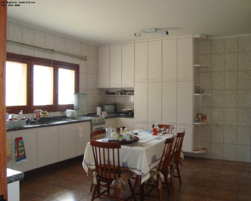 Imagem 3 de 21 de At 5.000m²,ac 560m²- Recanto Das Flores-03 Dorm.,sendo 01 Suíte Com Closet E Ar-condicionado,02 Com Armários,wc Social,sala Com 88m² Compondo 03 Ambie - Ch01467 - 2103706