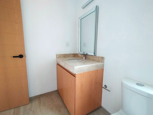 Imagen 19 de 30 de Renta De Town House Nuevo, Completamente Equipado, Listo Par