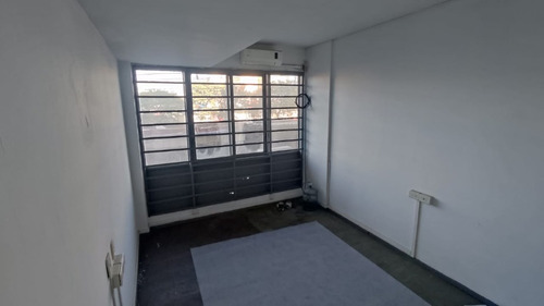 Oficina En Alquiler En Liniers