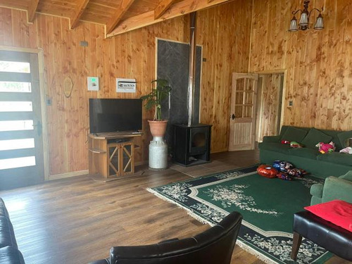 Casa Comuna De Valdivia/quintrahueque