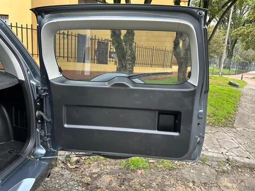 Suzuki Grand Vitara 2.7 Sz