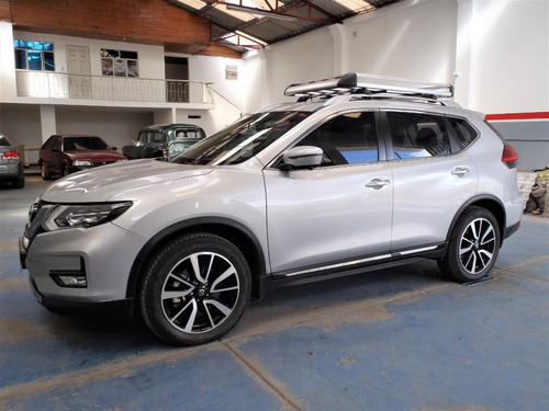 Nissan X-trail 2.5 Exclusive