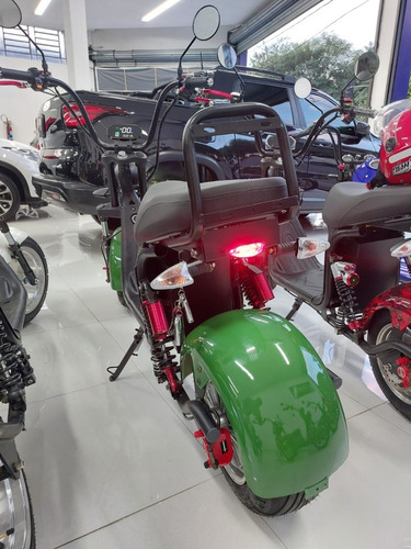 Imagem 5 de 7 de Scooters Eletricas 2000w Plus 0km