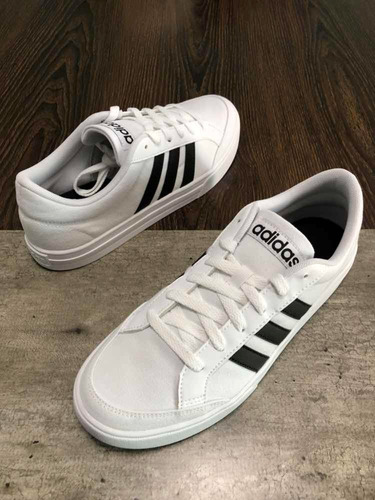 aw3889 adidas