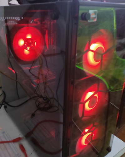 Pc Gamer Completa Monitor, Mouse, Teclado, Headset Y Mas (Usado)