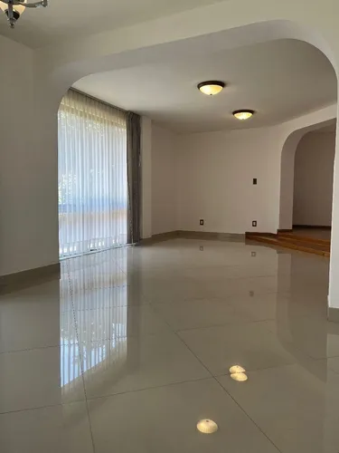 Se Vende Casa En Lomas De Vistahermosa