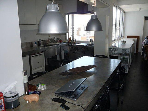Imagen 10 de 27 de Rambla De Pocitos, Piso Alto, Lujosamente Equipado , 2 Grandes Dormitorios !!