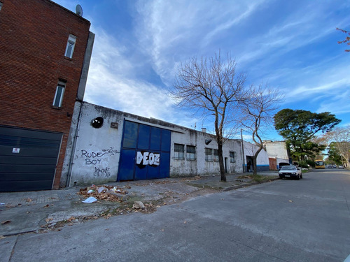 Venta Local Comercial 500 M2 Edificados C/ Salida A 2 Calles Reducto