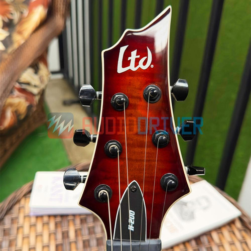 Guitarra Super Strato Flamed Maple Top Ltd H-200fm Sunburst