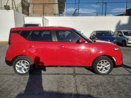 Imagen 2 de 11 de Kia Soul 1.6 Lx Mt 2020