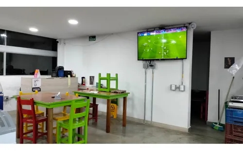 Venta De Local En Primer Piso De Edificio Sector Chingüí