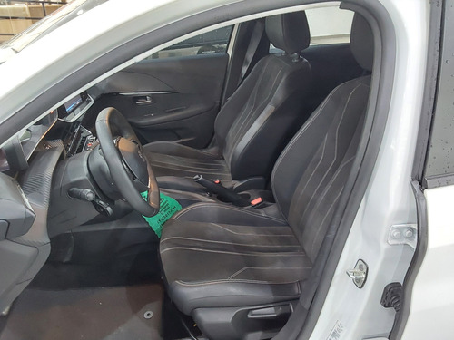 Peugeot 208 Griffe 1.6 (Flex) (Aut)