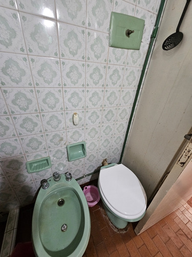 Venta Casa Multifamiliar 5 Ambientes Con Local Comercial En Martínez