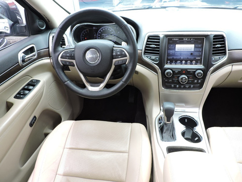 Imagen 12 de 13 de Jeep Grand Cherokee Limited Lujo Modelo 2016