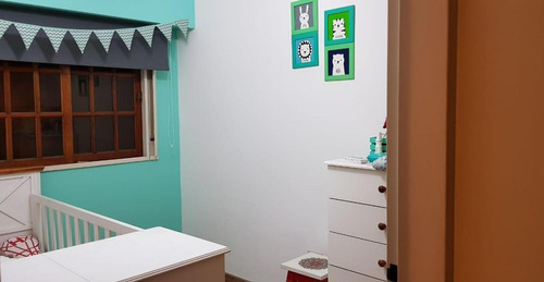 Imagen 13 de 13 de Triplex - Frente - 4 Ambientes - Cochera - Castelar Norte