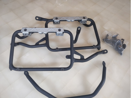 Soportes Lat Givi Bmw F750gs, F850gs Para Colocar Alforjas